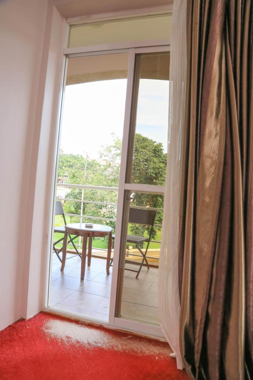 Hotel 7 Seasons Entebbe Luaran gambar
